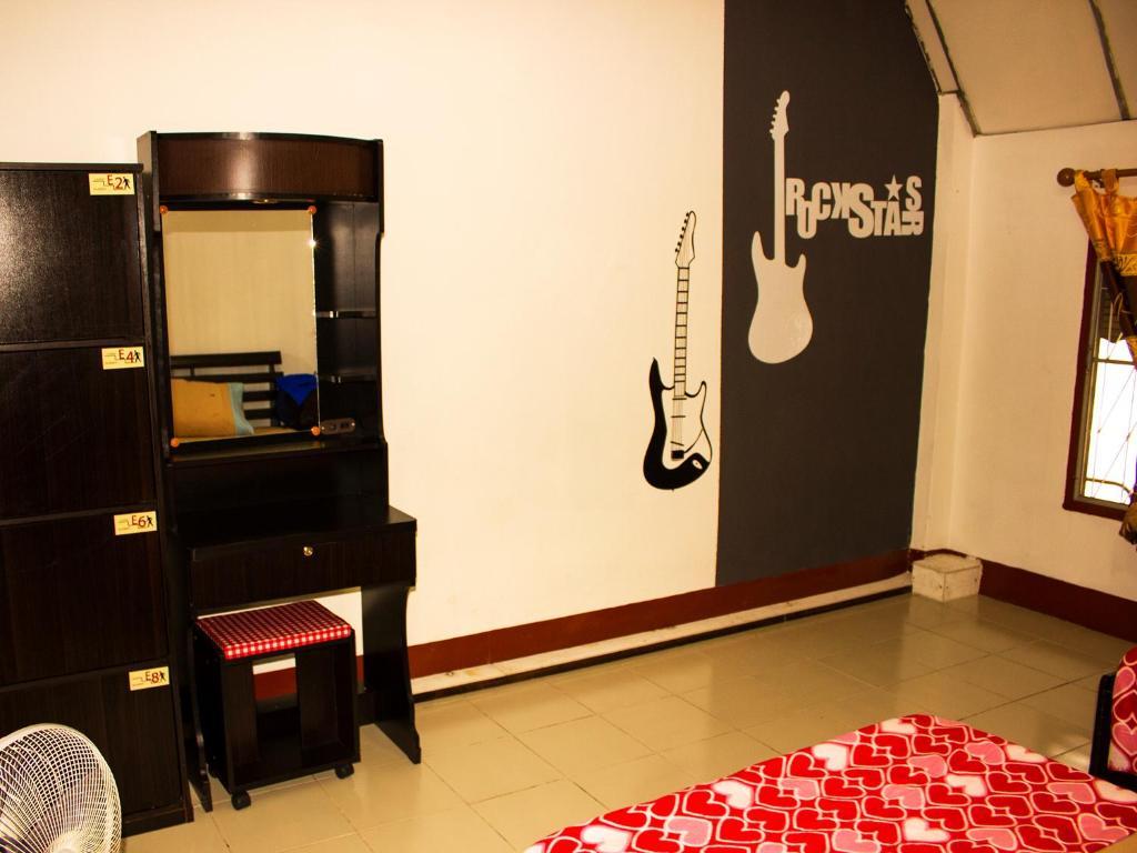 Walkinn Guesthouse 1 Τσιάνγκ Μάι Δωμάτιο φωτογραφία